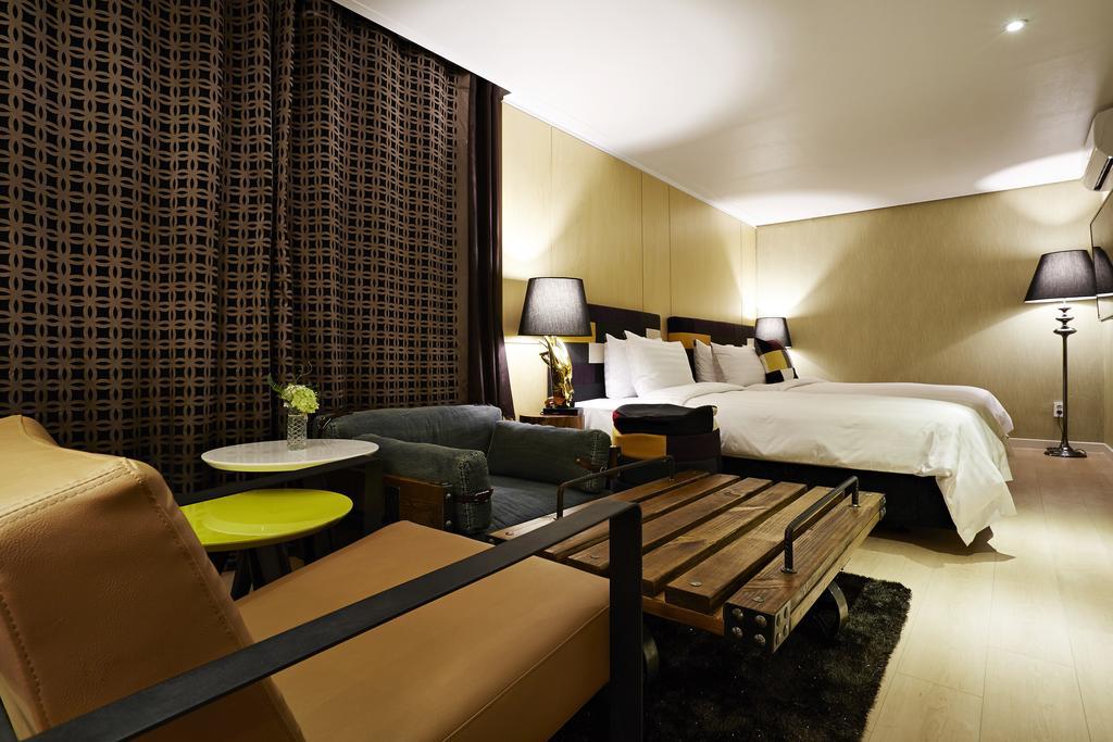 Hotel Namoo Cheong-Ju Чхонджу Экстерьер фото